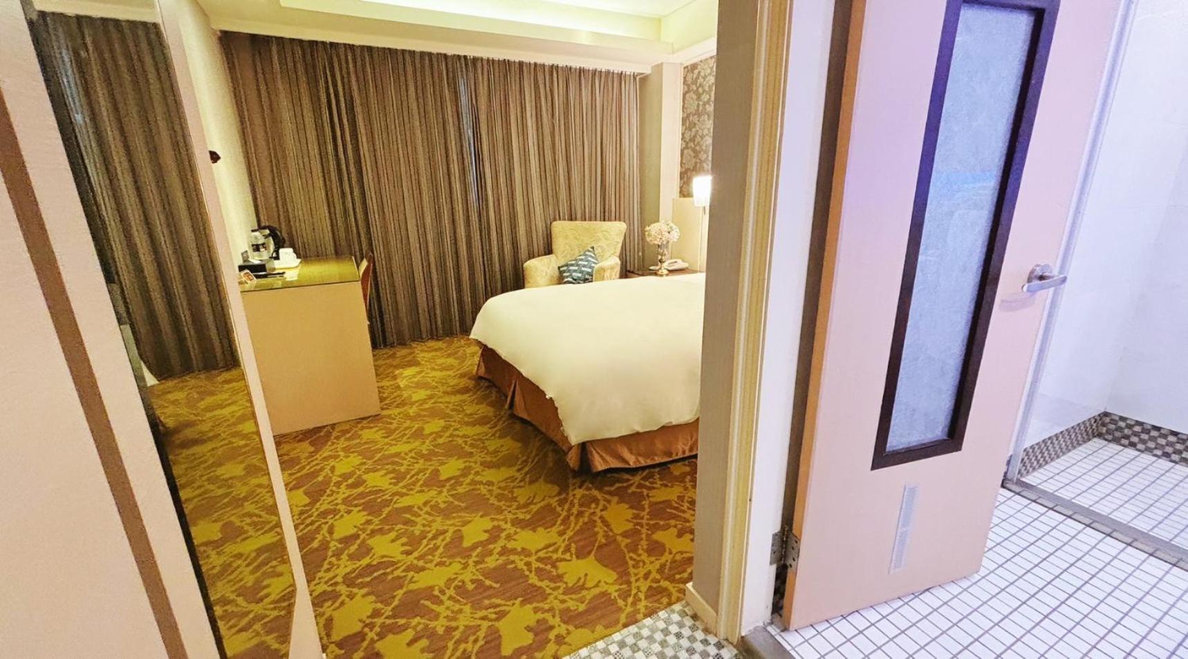 Hopecity Minsheng Hotel Taipeh Exterior foto